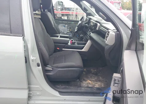 2025 Toyota Tundra Sr5 4Wd из США, поврежденный, VIN 5TFLA5DB9SX285357